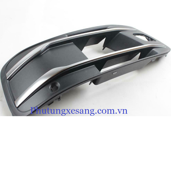 Ốp đèn gầm phải Audi Q7 2016-2019-4M0807682T4W3