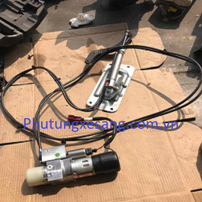 Mô tơ nâng cốp thủy lực Mercedes GL320 GL450 ML320 ML450 W164 X164 W251 2006-2012-A1648000748